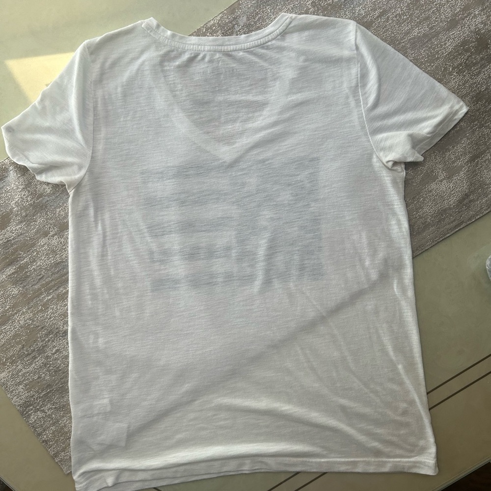 Tommy Hilfiger Women’s Tshirt - Picture 14 of 16